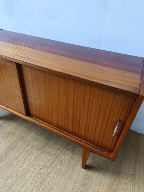 Buffet moderniste des années 1970. – Buffet bas, Wood (photo 8 of 19)