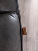 Sillón giratorio de cuero de la marca Enzo Luca