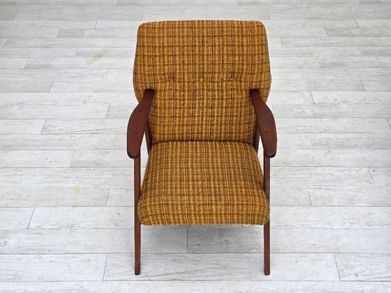 Image 1 of Fauteuil danois des années 1960, revêtement en laine, bois de teck, bois de chêne.