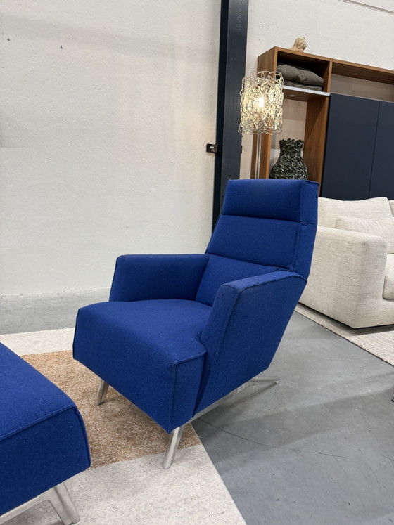 Image 1 of Design on Stock Solo fauteuil met Hocker blauw stof 