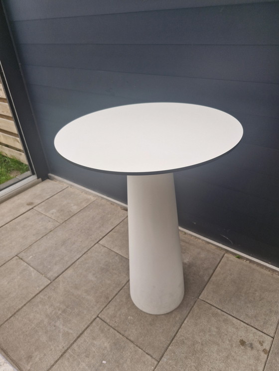 Image 1 of Moooi standing table