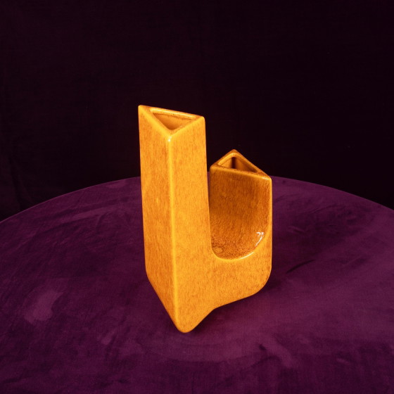 Sculptural Amber Ceramic Space Age Vase, Italy 1970 (photo 7 of 20)