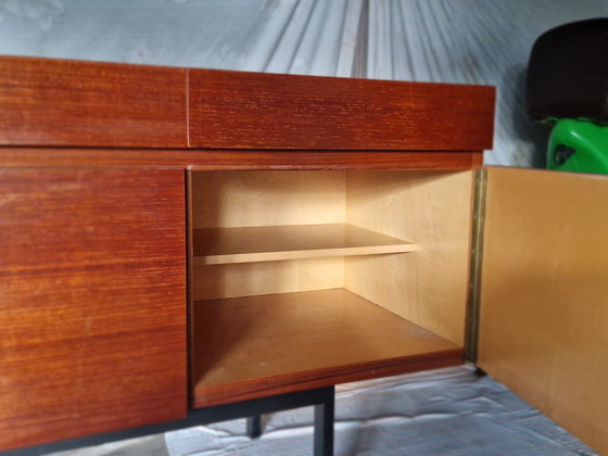 Image 1 of Buffet vintage en teck