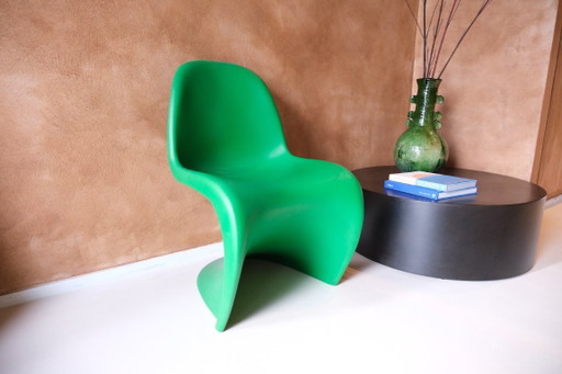 Vitra Panton chair