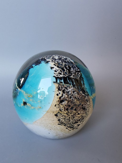 Beautiful Mdina glass Michael Harris Presse paper sea blue
