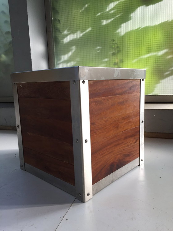 Image 1 of Lotto unico di fioriere realizzate in acciaio inossidabile e legno di teak