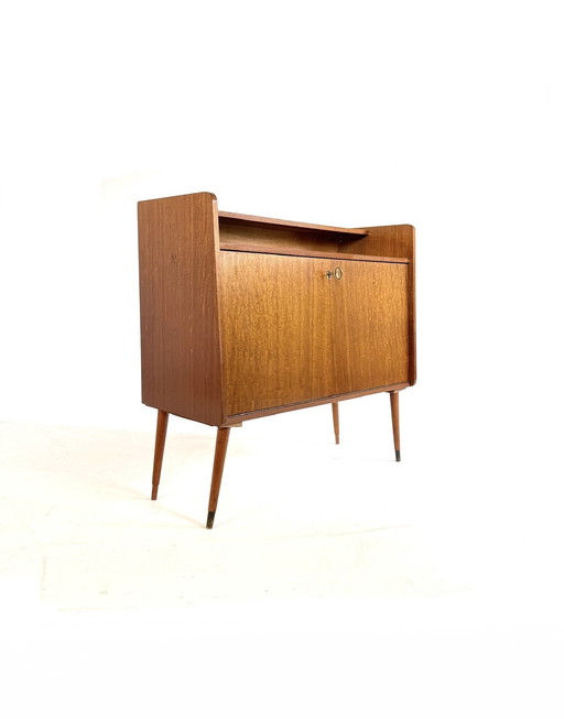 Armario de pared vintage de teca de los años 60