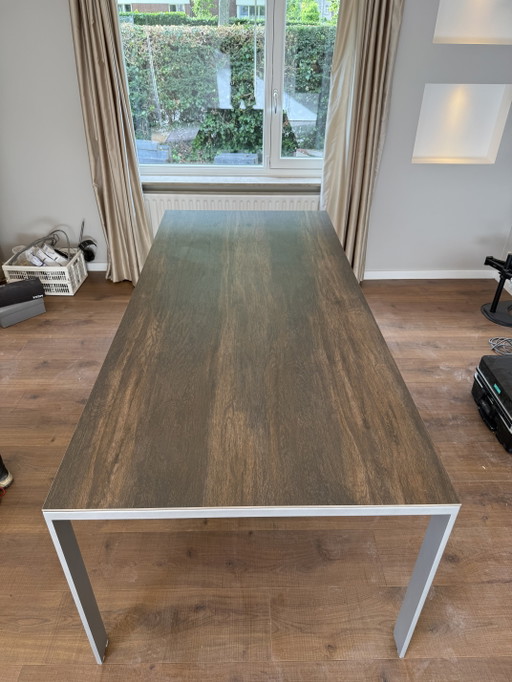 Bert Plantagie Dining Table