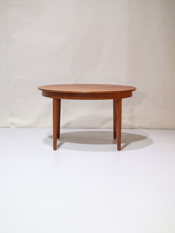 Image 1 of Table à manger ronde extensible Teck Vintage Danois