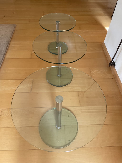 Trois tables rondes en verre design – bijzettafels, Glass, Metal