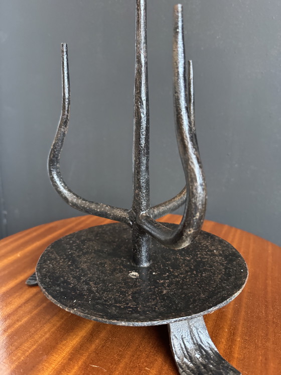 Image 1 of Antiker Kerzenständer aus Schmiedeeisen im brutalistischen Stil