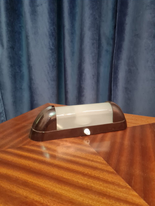 Lampe de voiture de train en bakélite tchécoslovaque d'époque