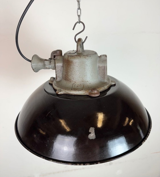 Image 1 of Lampada a sospensione industriale a gabbia in ghisa e smalto nero, anni '60