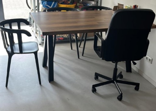Dining table/premium desk