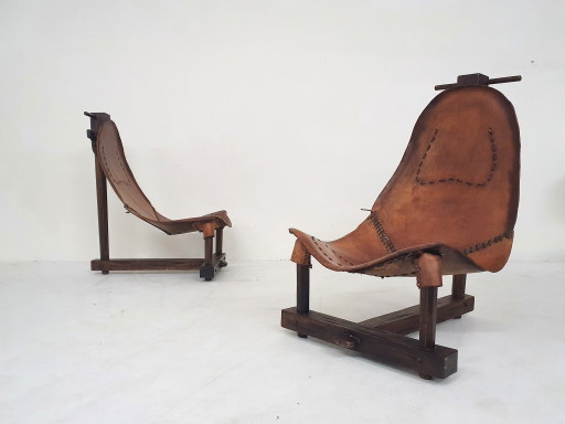 Ensemble de deux fauteuils lounge en cuir façon selle, Brésil, années 1960