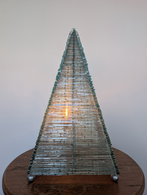 French Glass Pyramid Shaped Sculptured Table Lamp, 1970s
