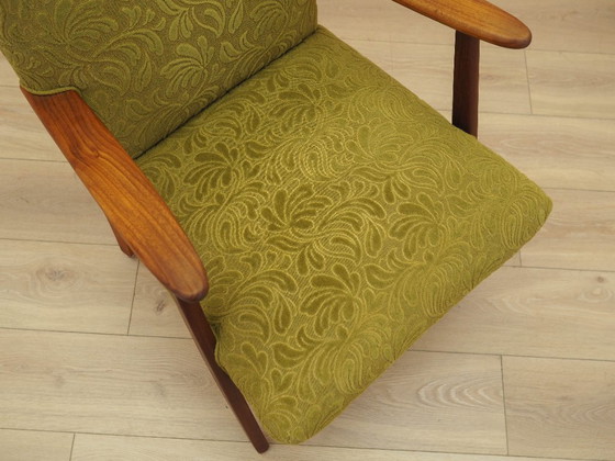 Image 1 of Sillón verde, diseño danés, década de 1960, fabricado en Dinamarca.