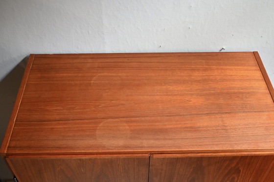 Image 1 of Schöner dänischer Wandschrank/Sideboard