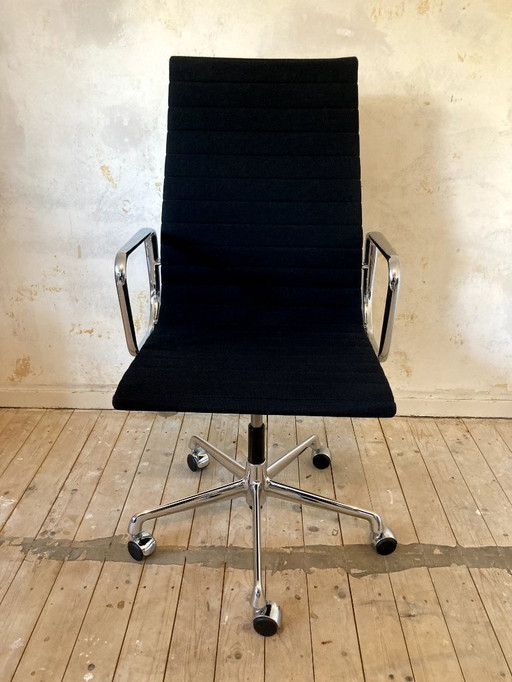 Eames EA119 Hopsak - Vitra EA 119