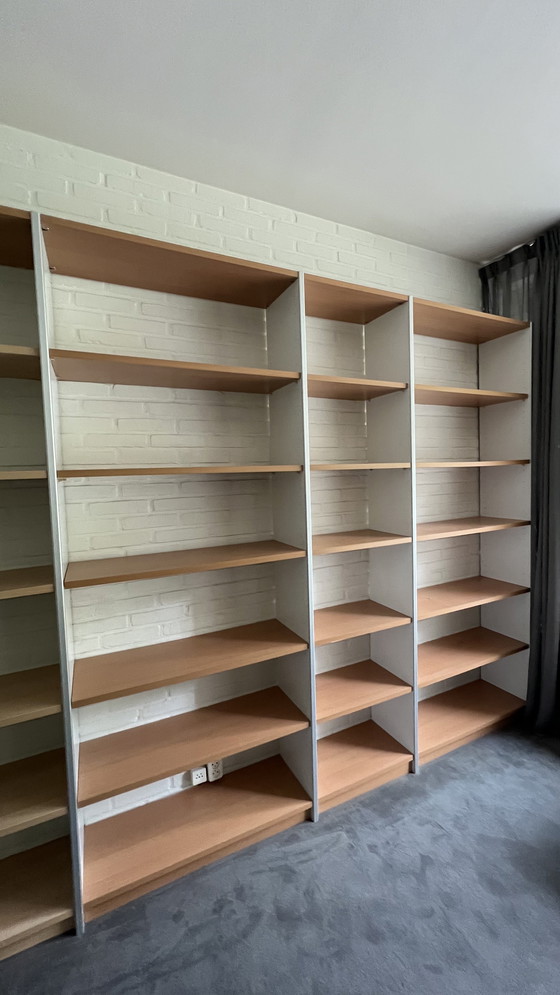 Image 1 of Élément mural exclusif en hêtre 3,25 avec étagères