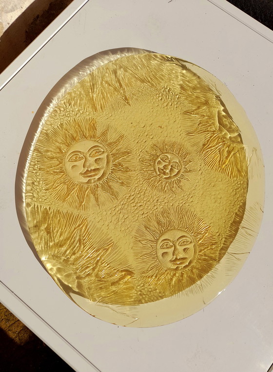 Image 1 of Piatto in vetro con decorazione a raggiera