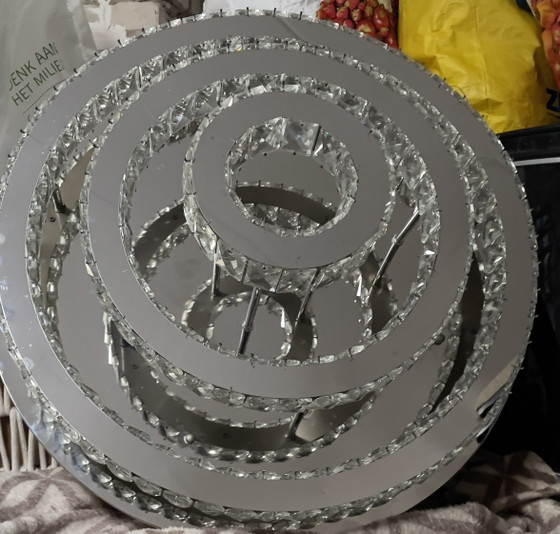 Image 1 of Lustre moderne avec télécommande