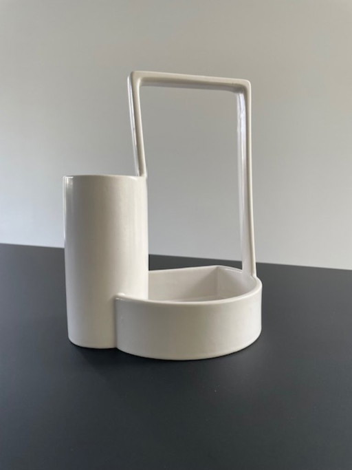 Japandi Küchenorganizer aus Keramik im modernen Design