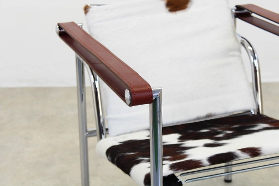 Lc1 Chair Le Corbusier Cassina Charlotte Perriand Seats I, Dining chairs, Metal, Leather, White (photo 9 of 12)