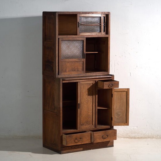 Antiker japanischer Mizuya Dansu aus Keyaki-Holz – Japan, circa 1930 – Sideboard, Brass (photo 18 of 40)