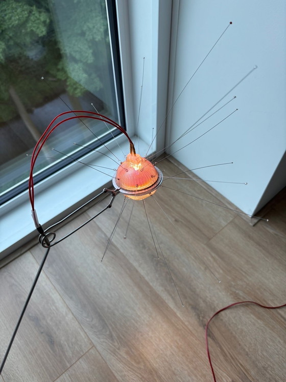 Image 1 of Lámpara de mesa Mozzkito de Ingo Maurer