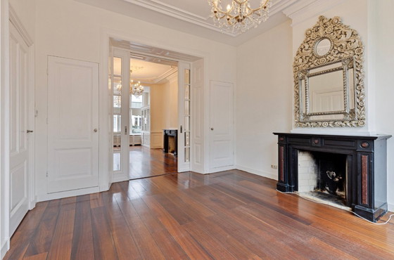 Image 1 of Grande specchio in stile barocco