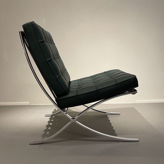 Image 1 of Knoll Set Barcelona New-Never Used Black Leather Design by Ludwig Mies Van Der Rohe and Lilly Reich 1929