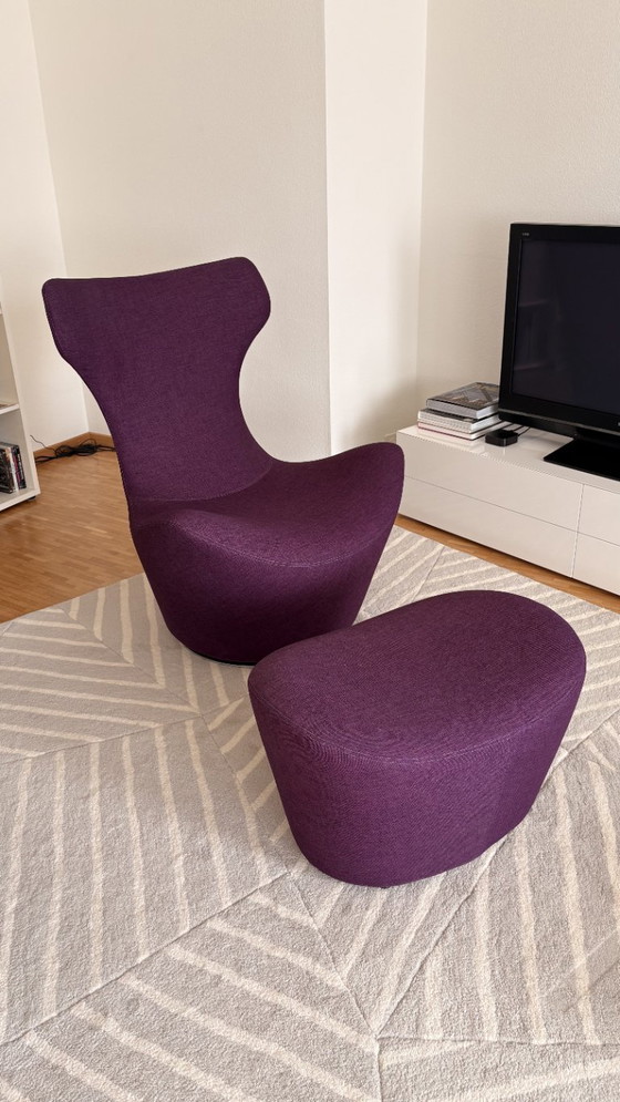 Image 1 of Poltrona GRANDE PAPILIO + POUF B&B ITALIA