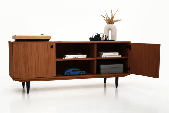 Image 1 of Dressoir gebeitst teak T-S15