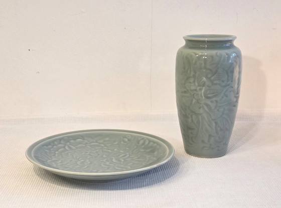 Image 1 of Celadon vase and plate