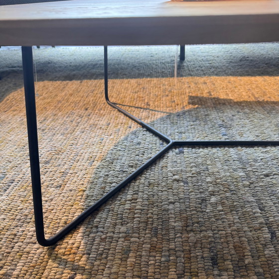 Image 1 of Tavolino da caffè Icon di Brute Studio (set di 3)