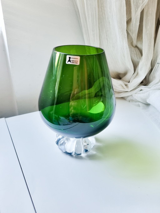 Raro vintage Åseda Suecia Copa de vidrio de arte verde - Escandinavo de mediados de siglo – schalen, Glass