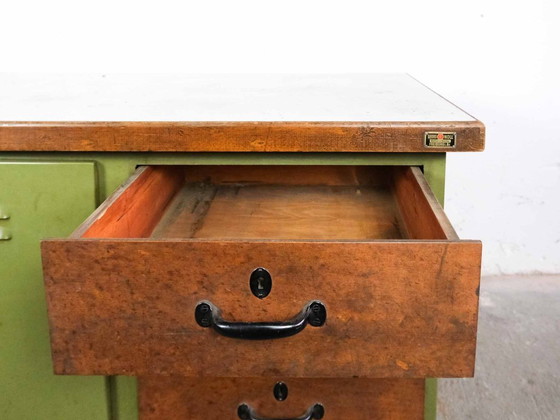 Image 1 of Cassettiera da lavoro vintage industriale
