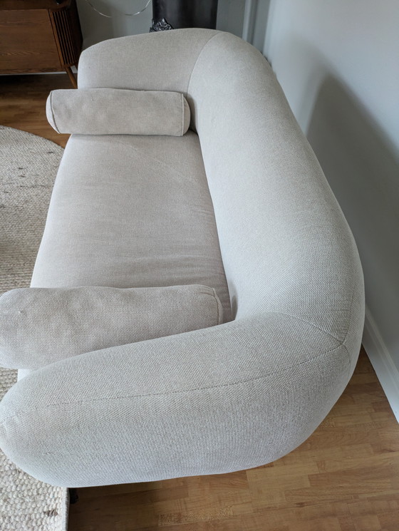 Image 1 of Panca in tessuto bianco