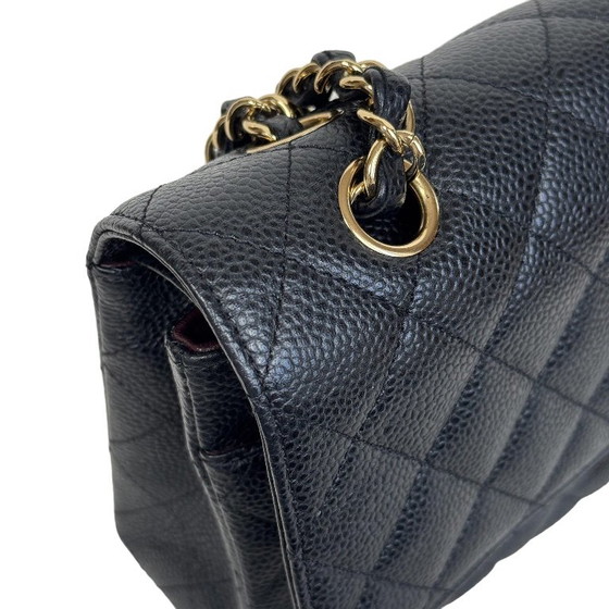 Chanel Classic Flap Medium – Crossbody bags, Calfskin (photo 8 of 16)