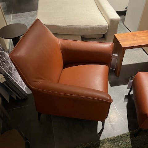 Image 1 of Leolux Mayuro fauteuil met poef