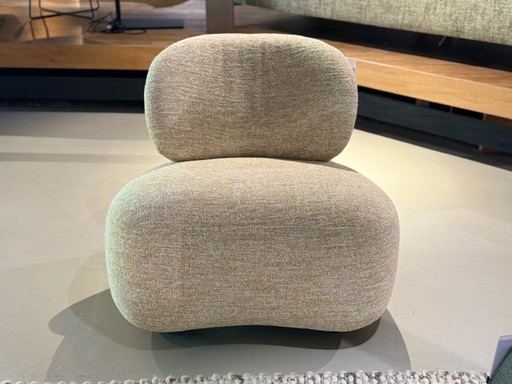 Caaro armchair