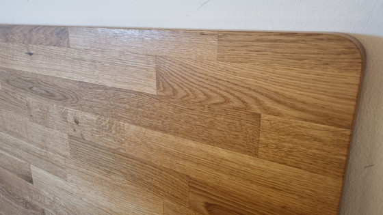 Image 1 of Mesa de comedor de madera de roble