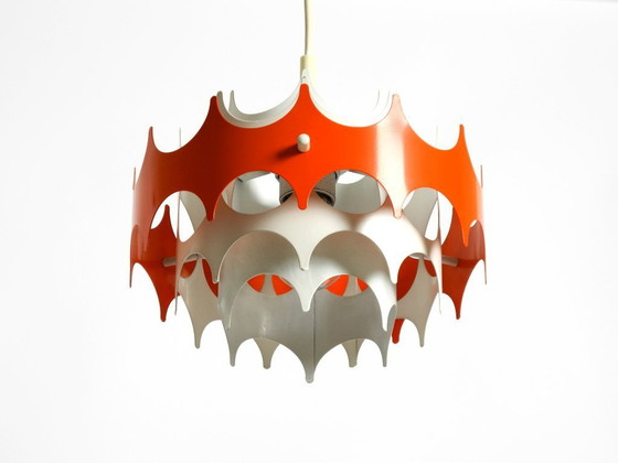 Image 1 of Bellissima piccola lampada a sospensione originale in metallo stile Space Age degli anni '60 di Doria