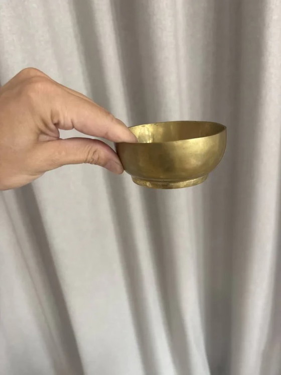 Conjunto de bolsillo vacío y cuenco de latón macizo firmados por Giò Lanciani. – Objetos decorativos, Brass (photo 3 of 11)