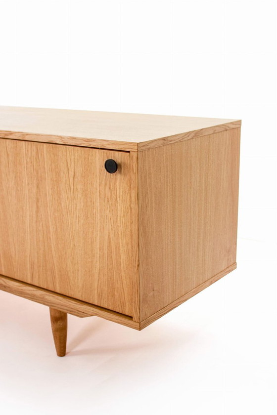 Image 1 of Buffet D-S18P porte coulissante 240