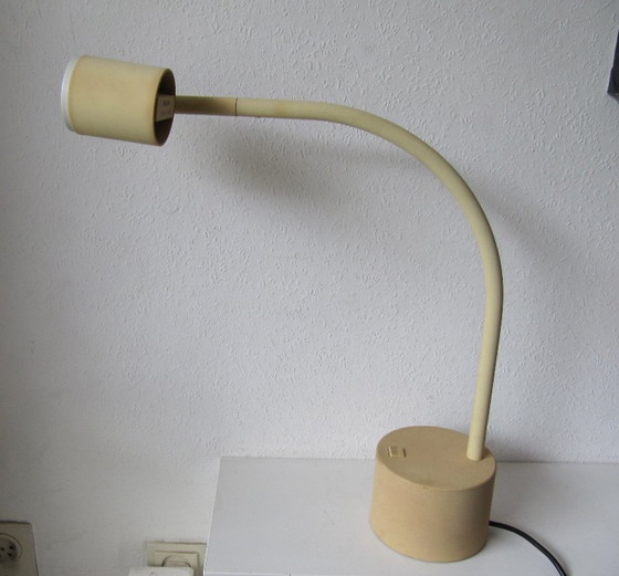 Halo Click 2 Tischleuchte Ettore Sottsass Philips – Halo Click 2  Ettore Sottsass Philips, Tischlampen (photo 2 of 10)