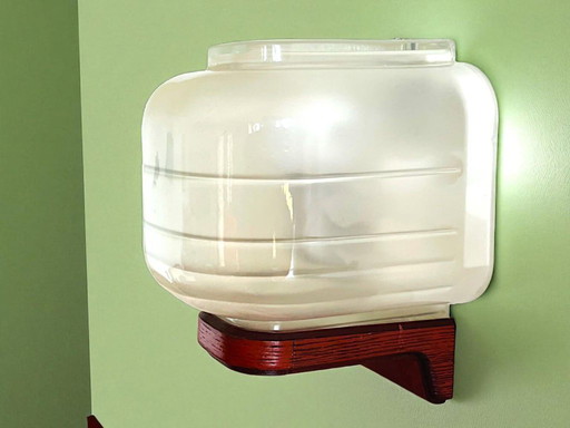 Wandarmatuur van glas en hout voor badkamer of gang 1990