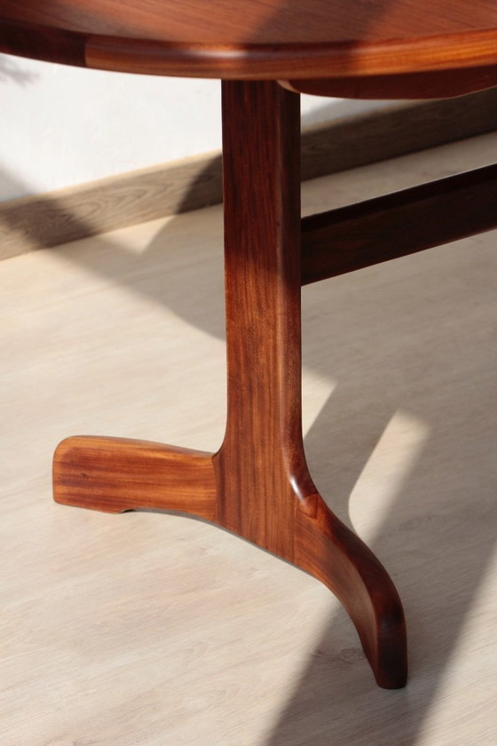 Image 1 of Oval teak dining table - 6 to 8 people - Fresco model - G Plan