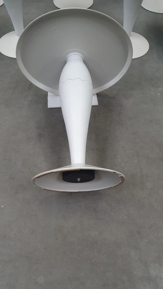 Image 1 of Mesa de jardín de diseño Miss Balù Philippe Starck Kartell